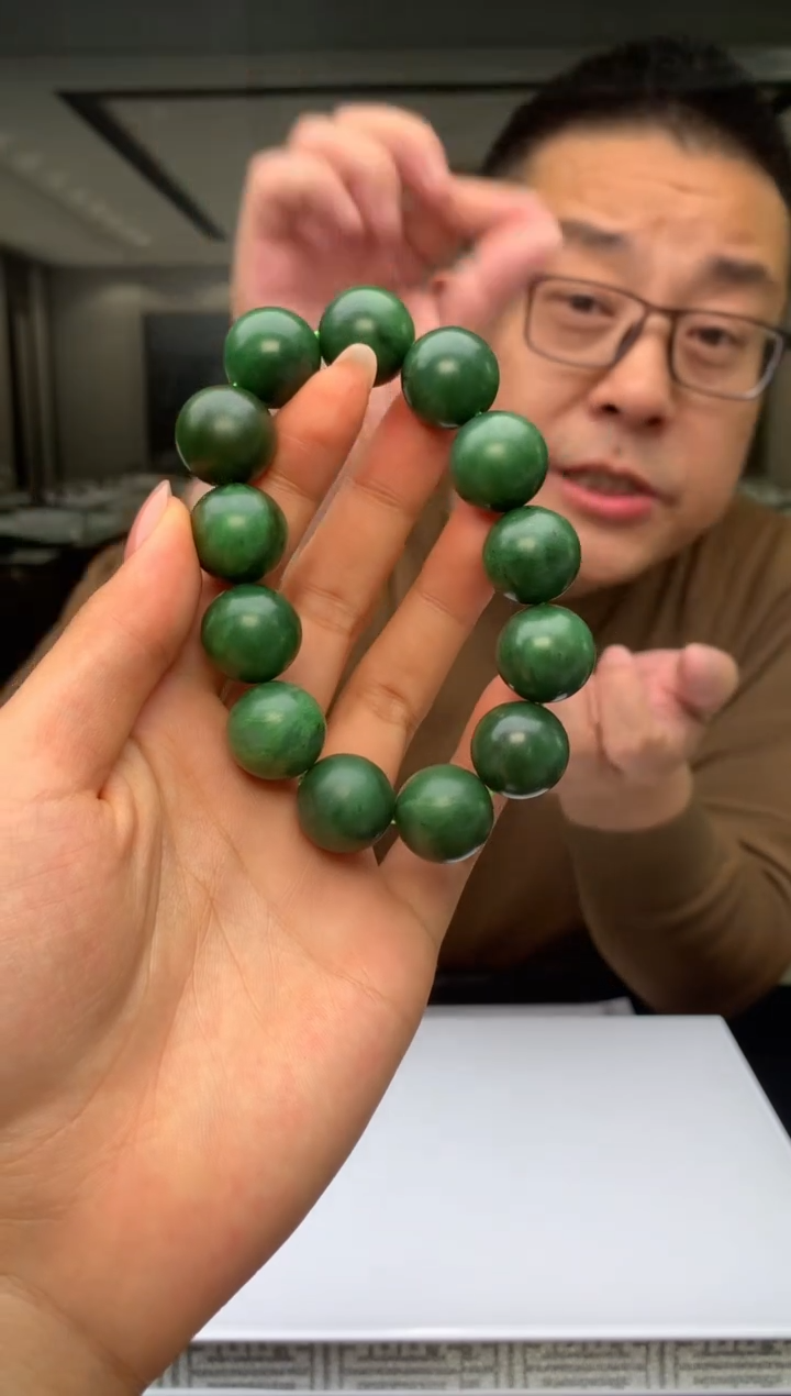 【闪购商品】定制和田玉Boss阳天然和田玉（拍一发一）