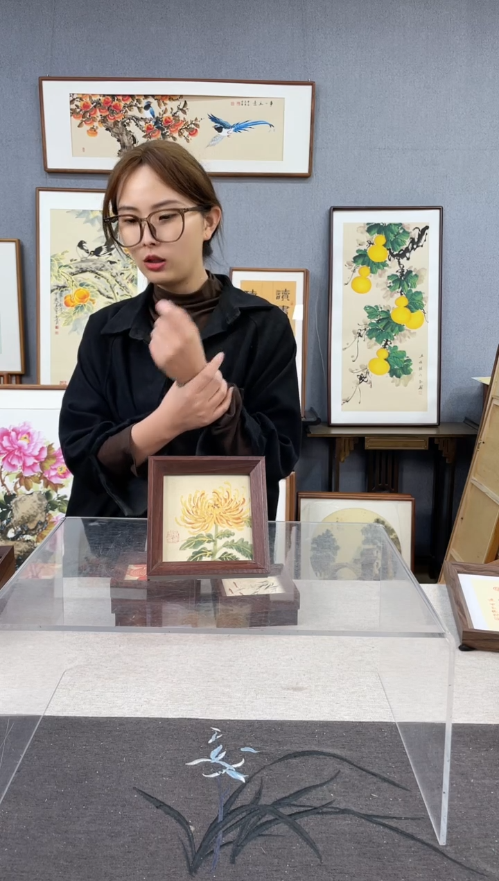 【闪购商品】国画5寸-小摆台作品-菊花