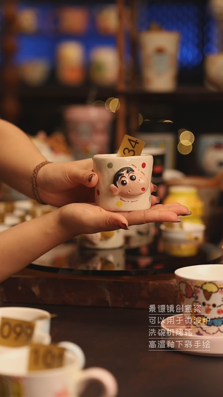 陶瓷景德镇可爱陶瓷釉下彩绘设计师款H0234