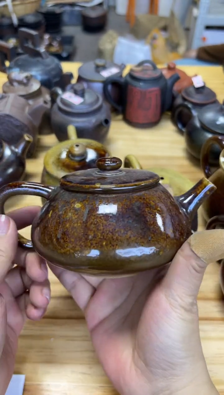 【闪购商品】壶188 号 微瑕【白云推荐】