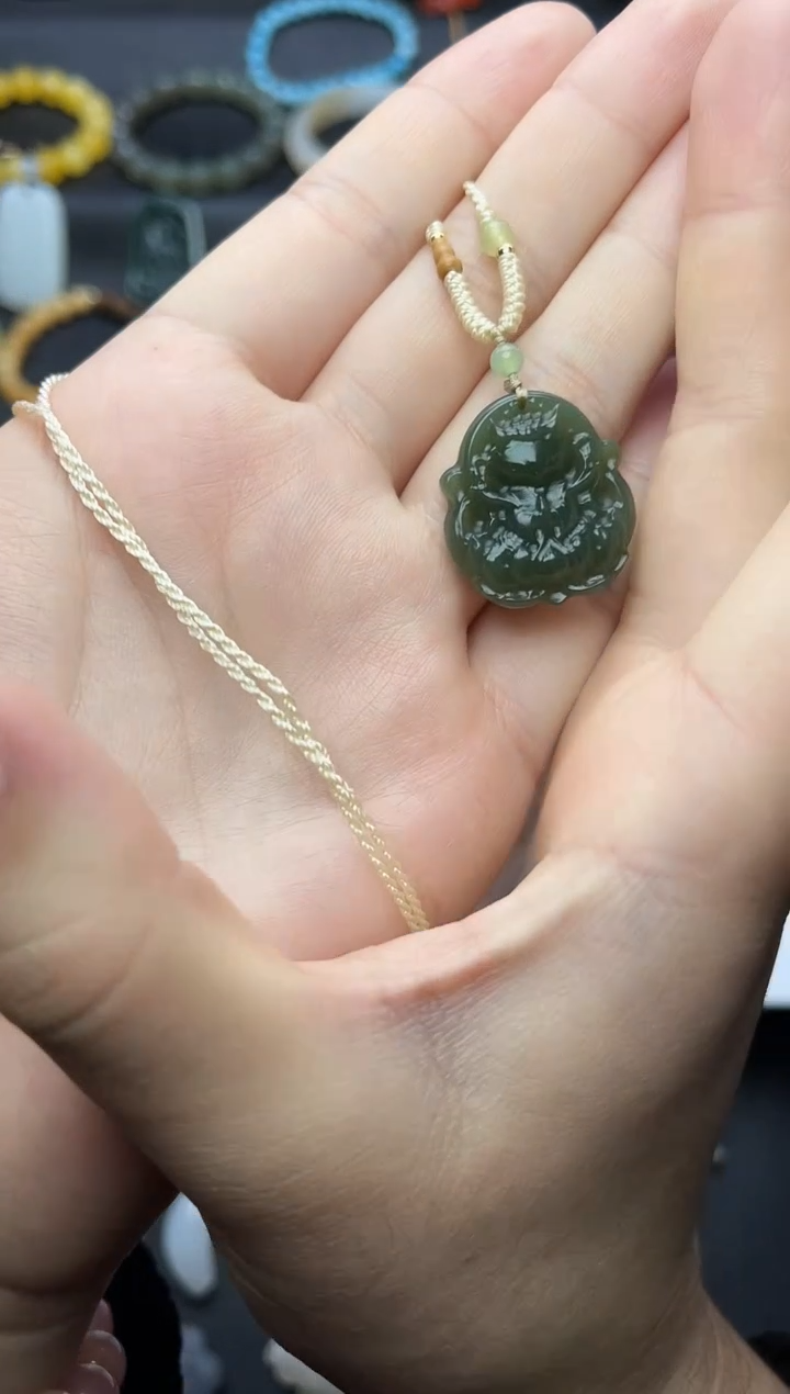 颈饰未镶嵌和田玉九尾狐06