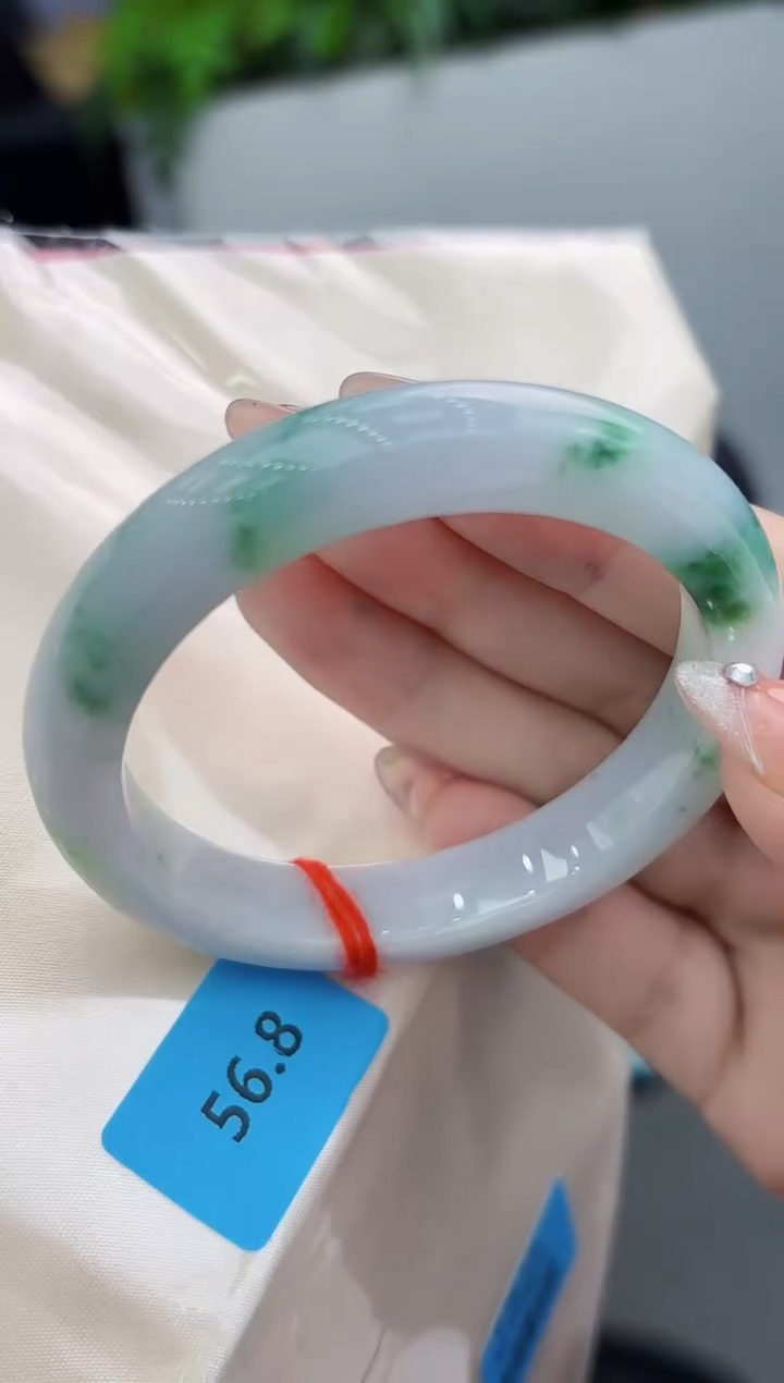 【闪购商品】翡翠手镯未镶嵌翡翠手镯