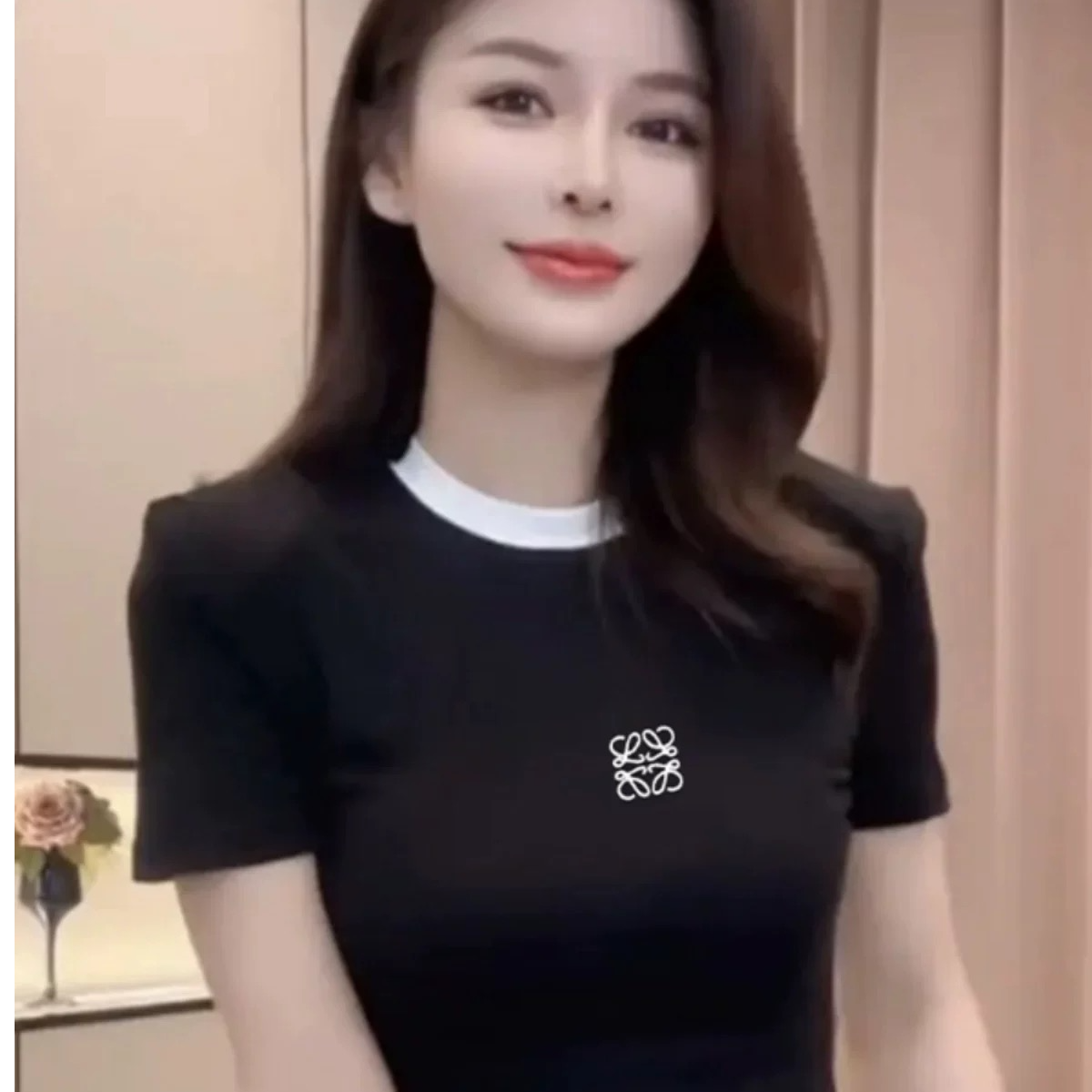 修身撞色圆领短袖T恤女2025夏季新款显瘦设计高级体恤-黑白T恤