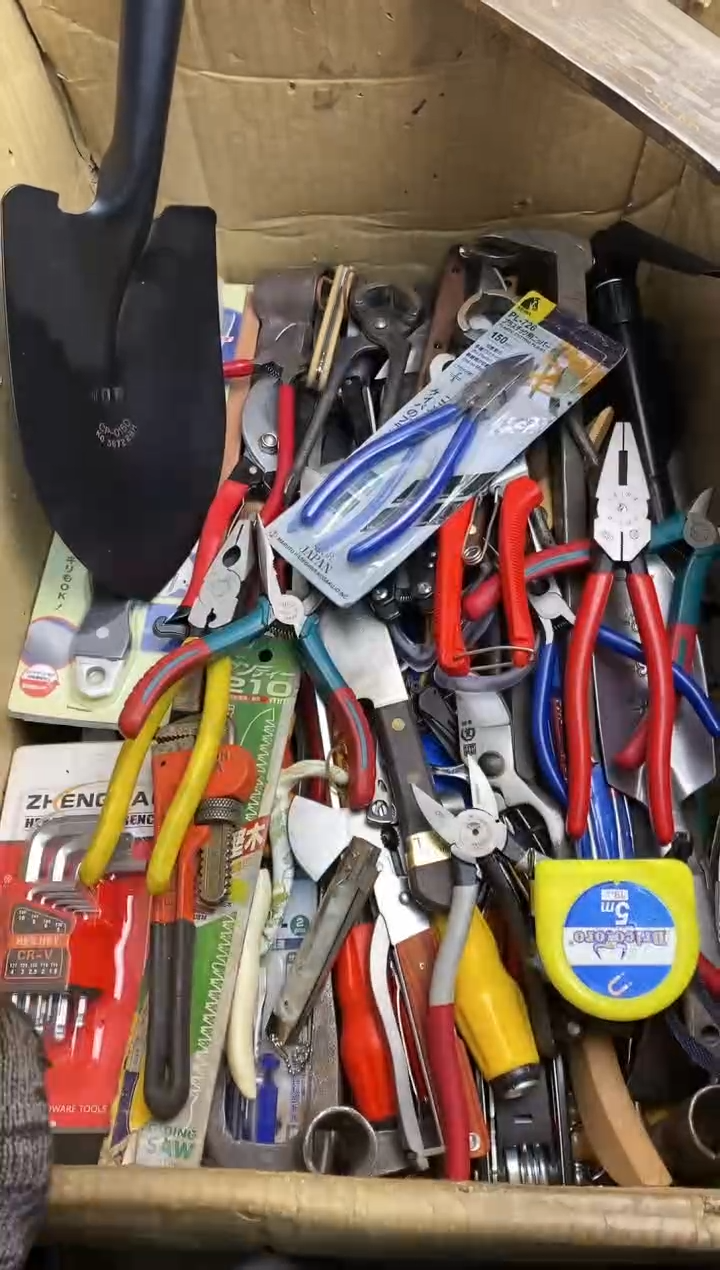 桂**七五金园艺农具厨具工具闪购  斧头