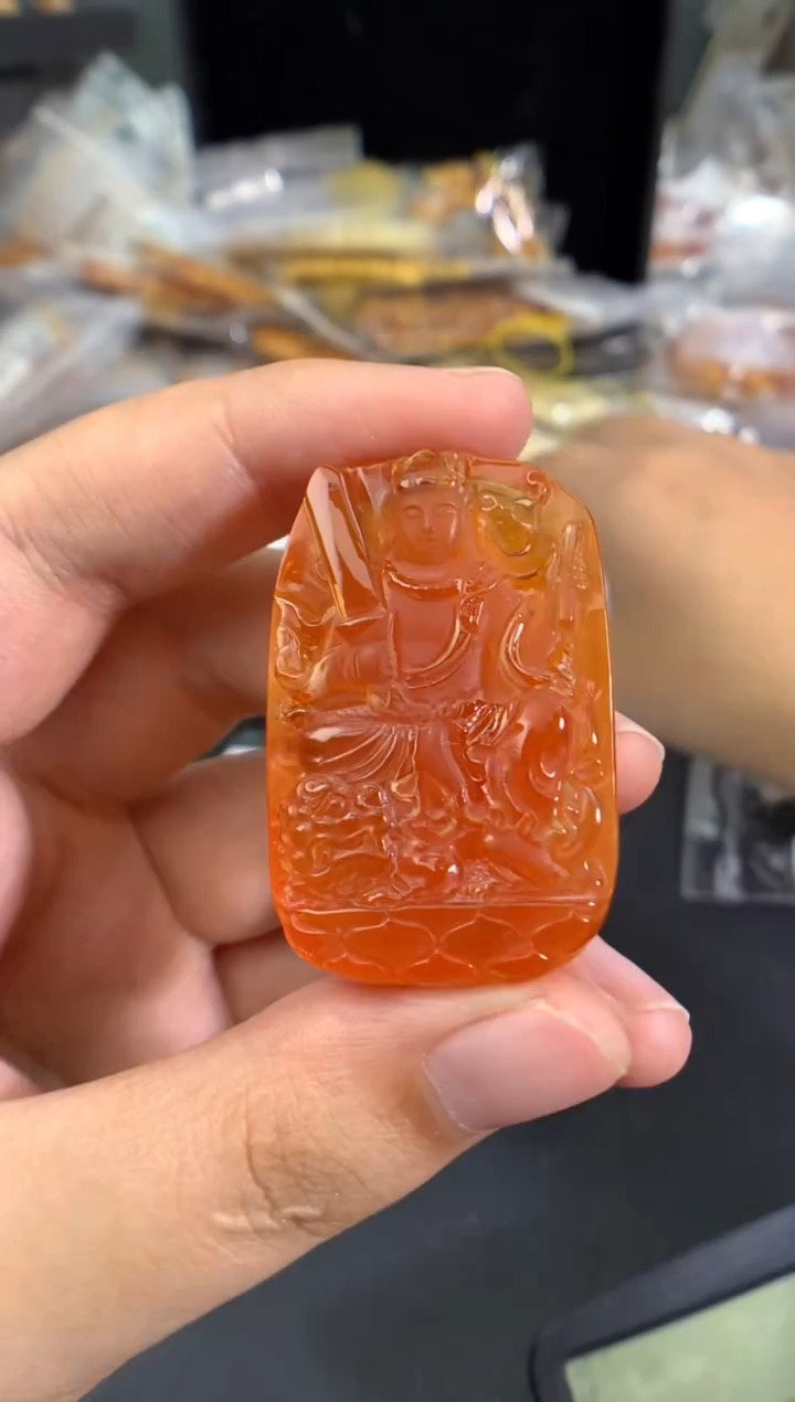 蜜蜡未镶嵌珠宝奇石1