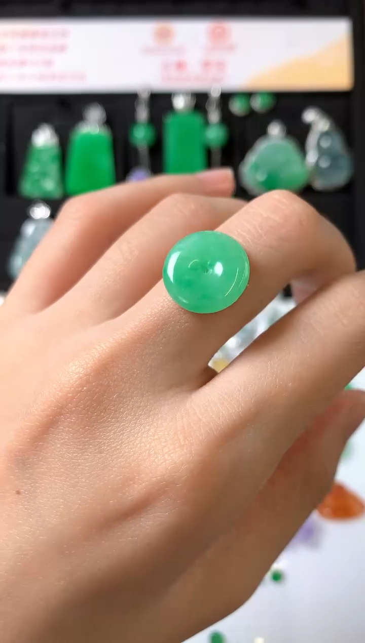 未镶嵌定制翡翠裸石（镶嵌定制）