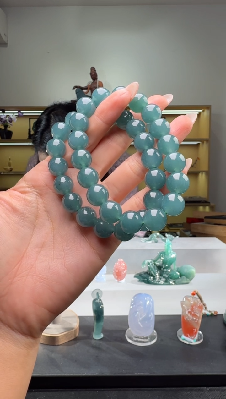 未镶嵌手串翡翠手串（多样性发其一条）