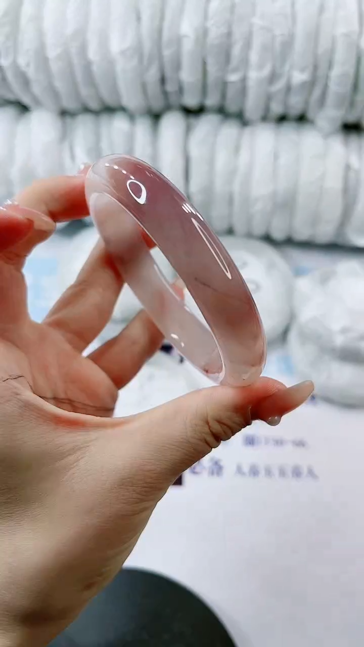 【闪购商品】石英质玉手镯未镶嵌0900971461-多样性发货