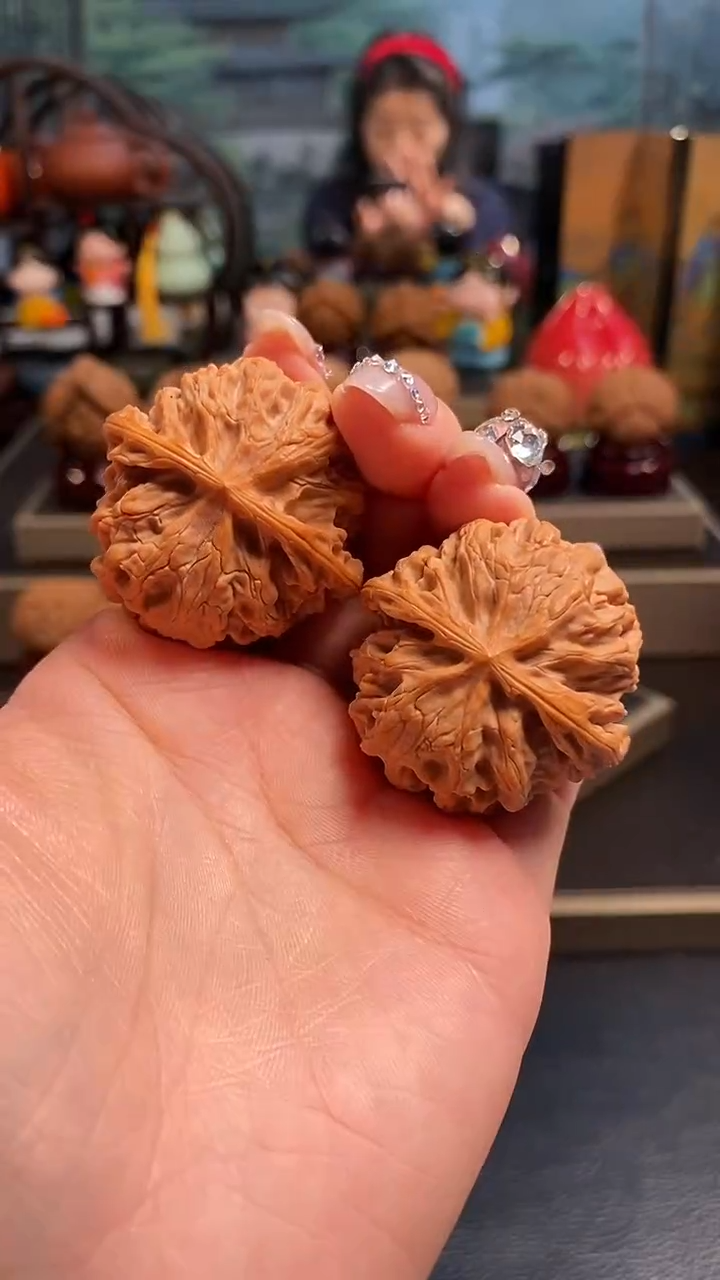 【闪购商品】文玩核桃把件F689苹果园39