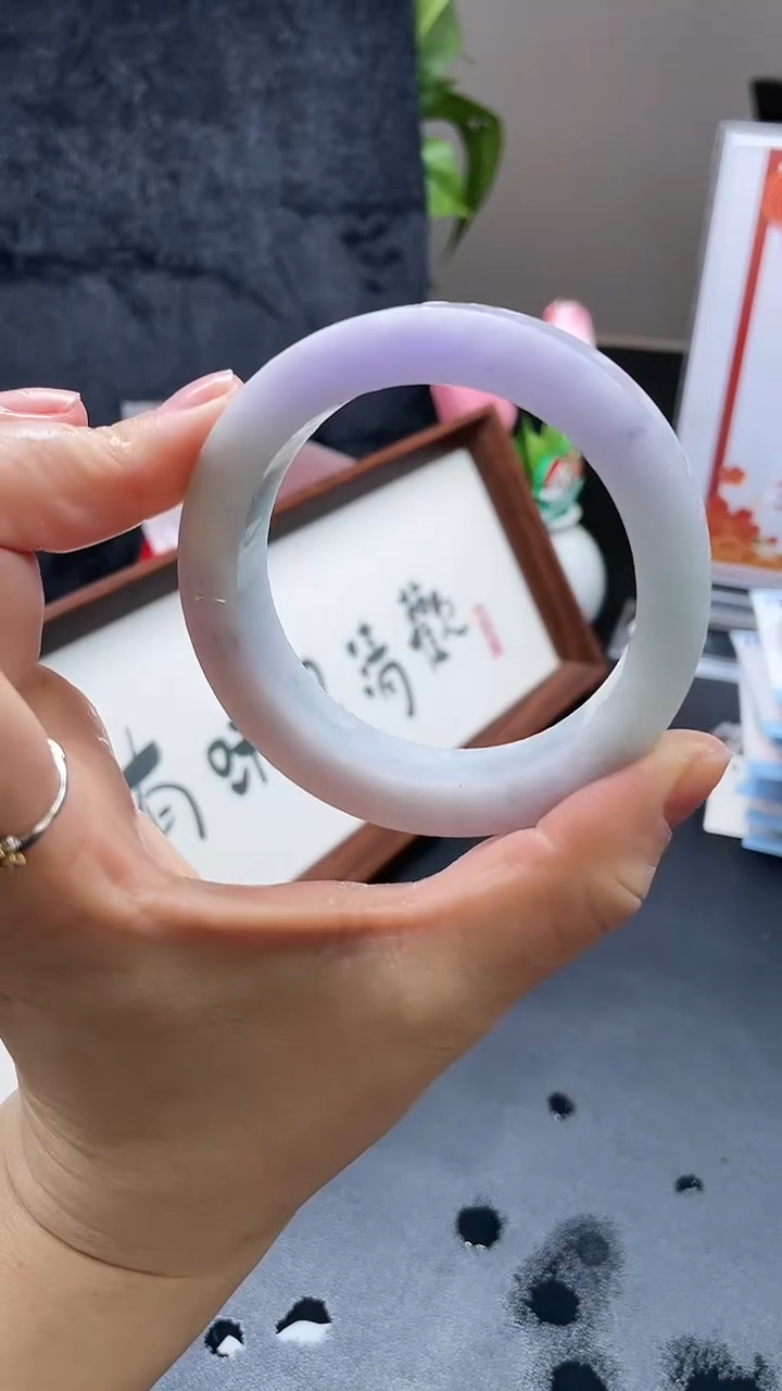 【闪购商品】定制翡翠手镯未镶嵌手镯