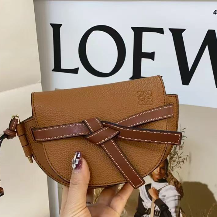 99新 LOEWE/罗意威 /单肩包/9720 菲菲