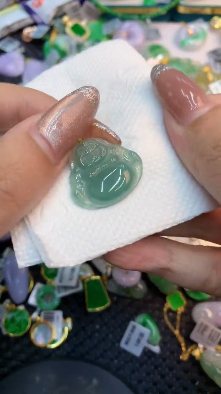 颈饰未镶嵌翡翠1