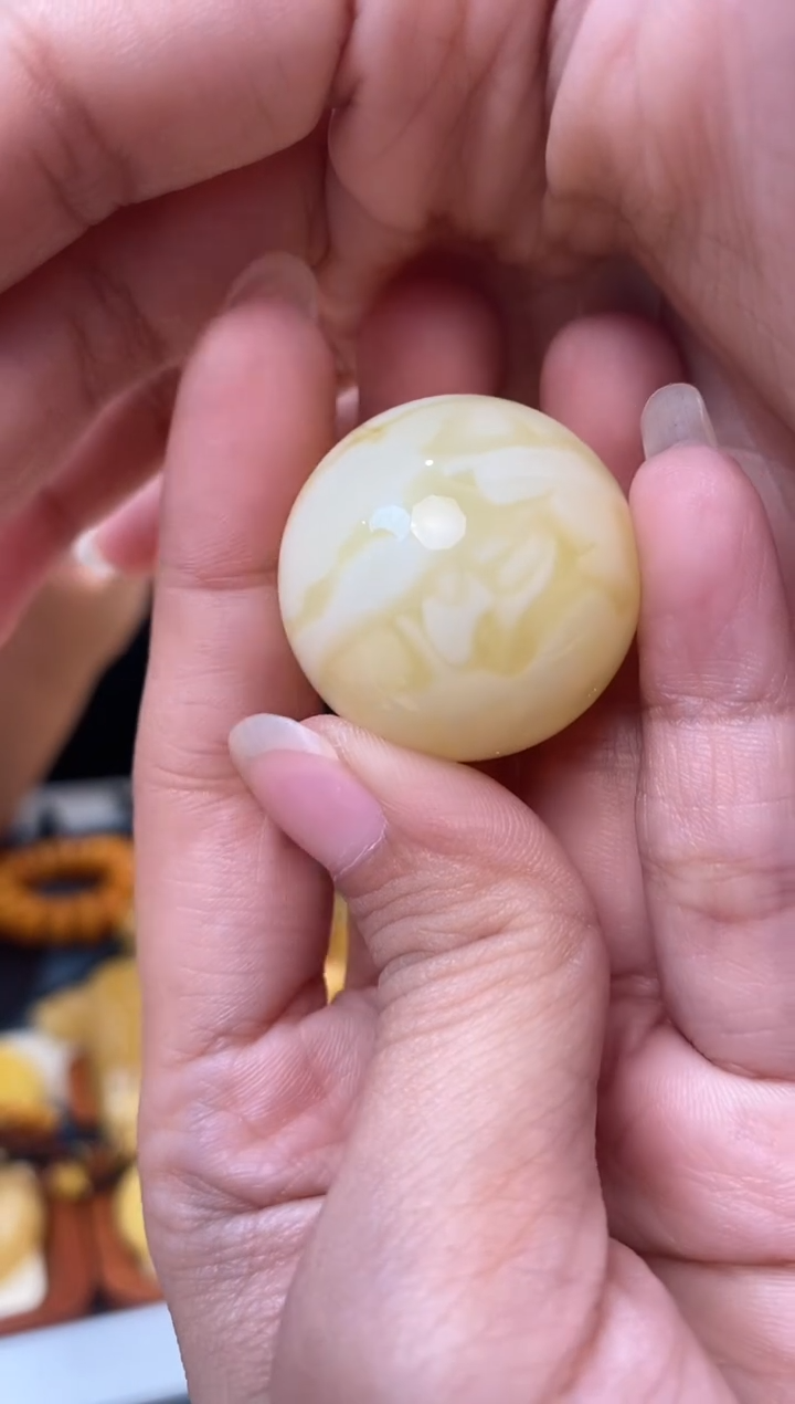 【闪购商品】琥珀裸石未镶嵌天然琥珀蜜蜡珠子