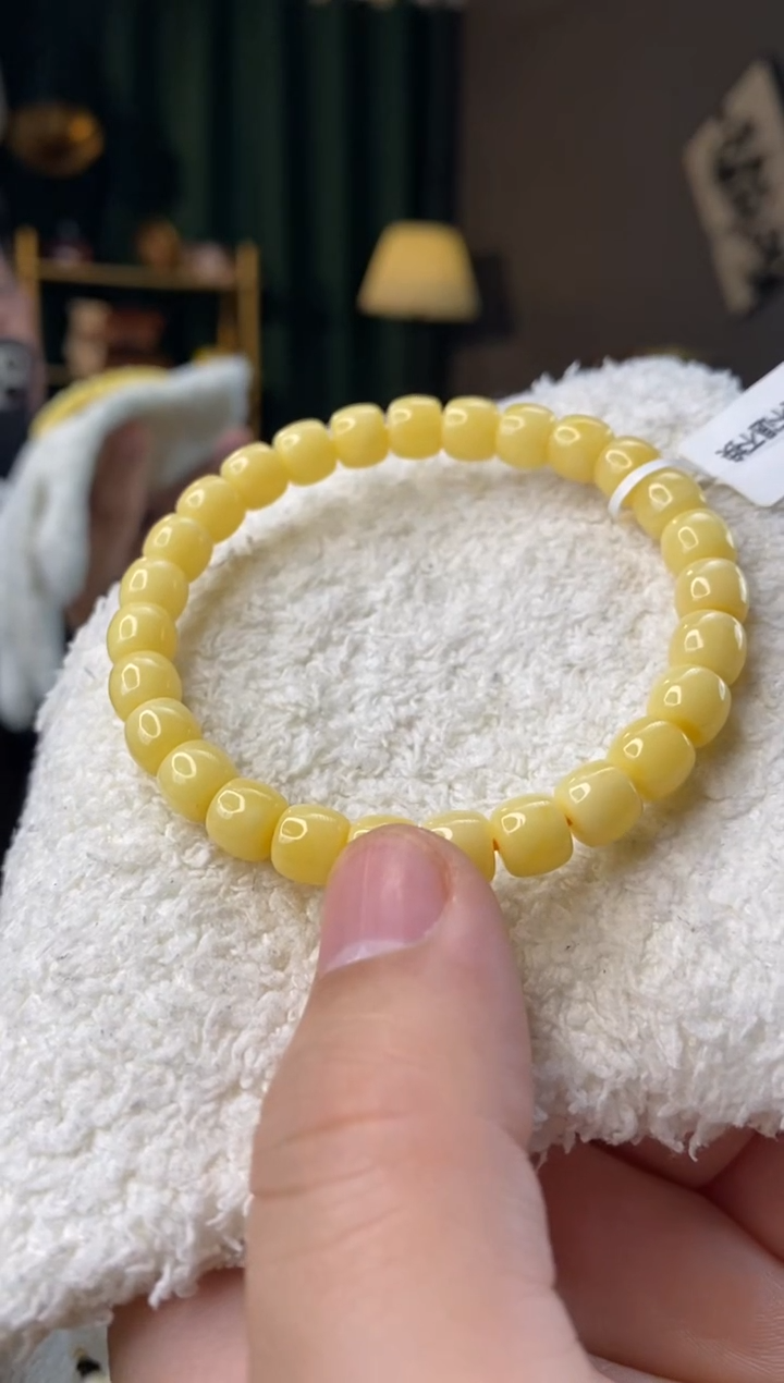 【闪购商品】蜜蜡手串未镶嵌7.8mm老型微瑕