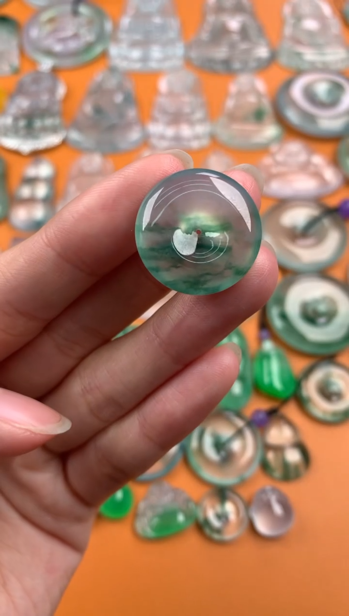 【闪购商品】翡翠颈饰未镶嵌20.9-4.9