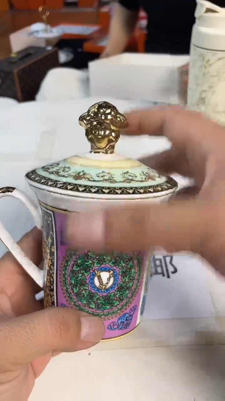 杯鸿辉家品牌瓷器，京东包邮！
