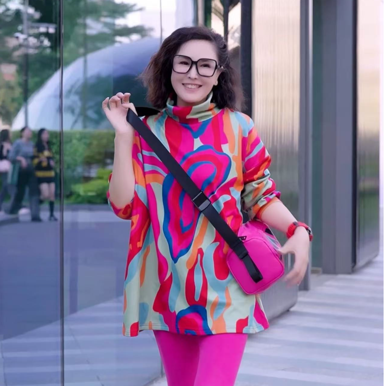 2025冬季新款洋气圈红条纹宽松妈妈装时尚德绒保暖印花T恤女上衣