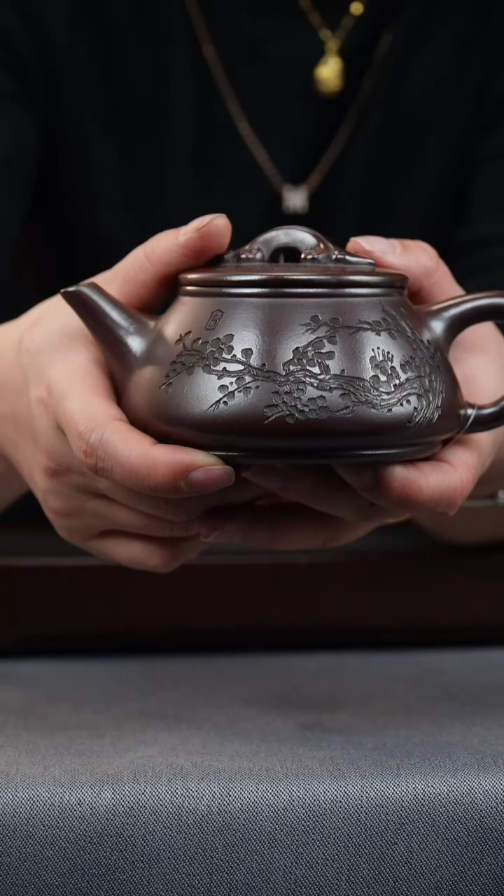 【闪购商品】紫砂茶壶紫罗兰 剑流石瓢 刻梅