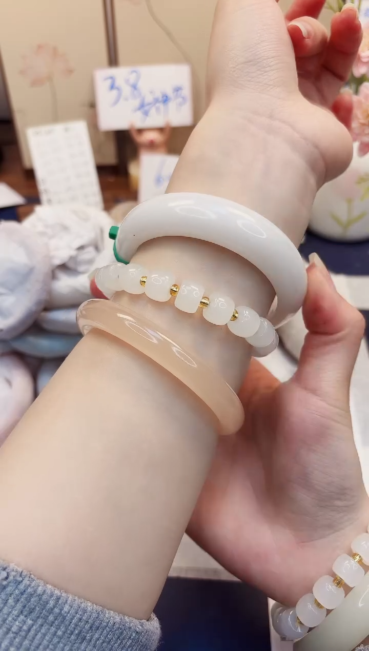 【闪购商品】石英质玉手镯未镶嵌361-财气镯-圈口58