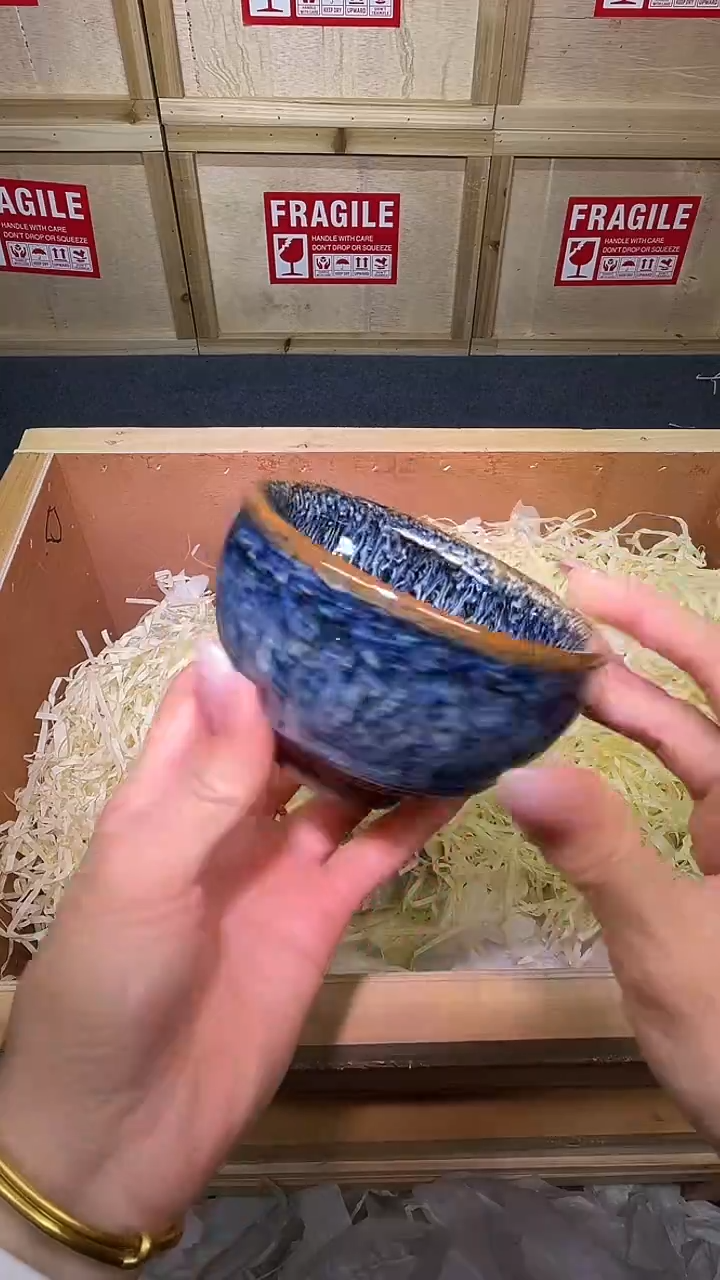 茶盏茶盏主人杯金色蓝孔雀将军