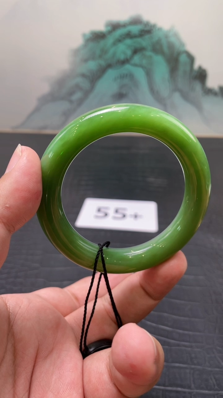 未镶嵌手镯和田玉（碧玉）一**子55+