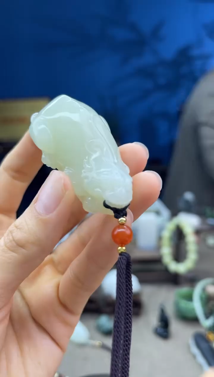 【闪购商品】和田玉颈饰未镶嵌1