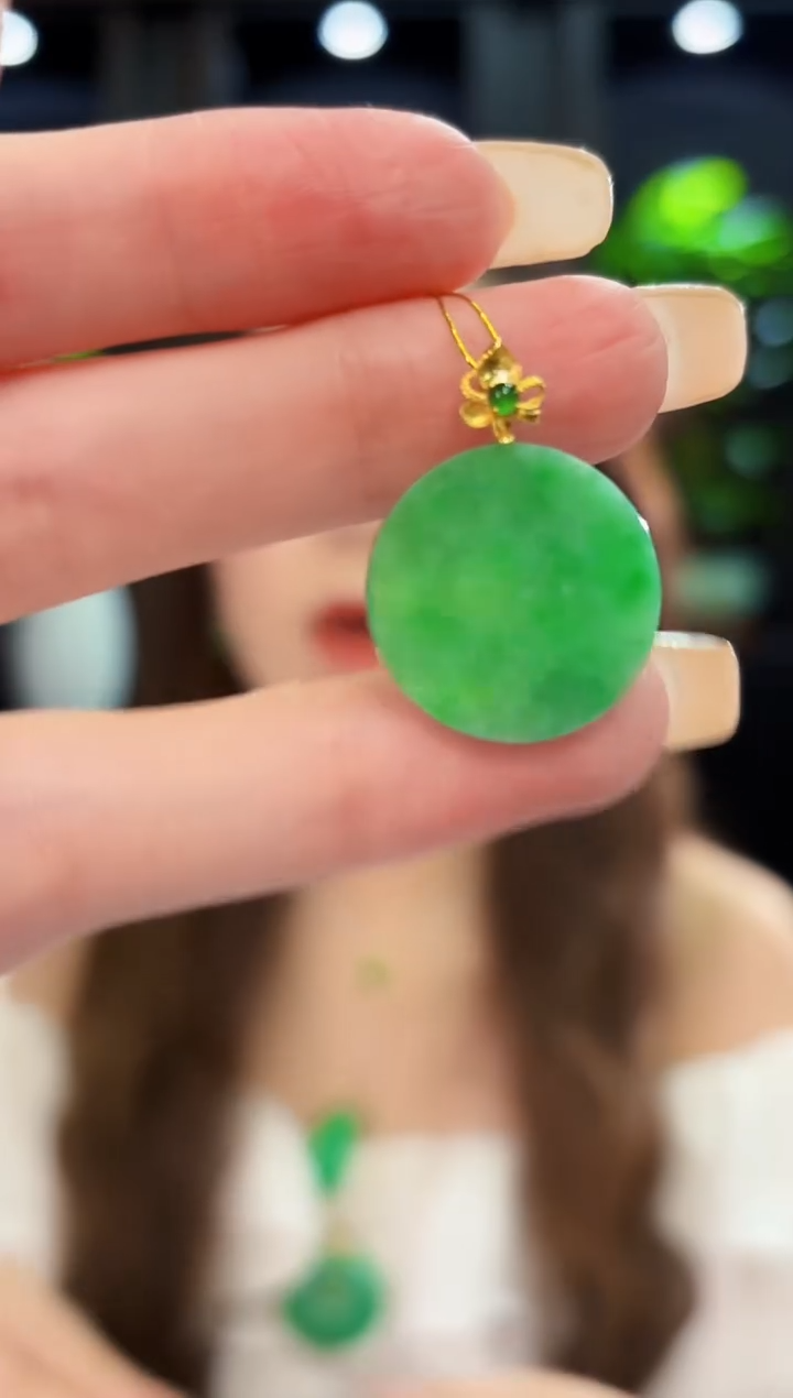 翡翠18K金镶嵌颈饰缅料A货/多样性发货/一件