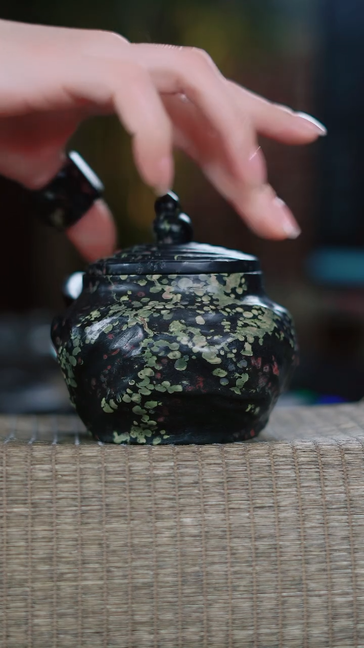 【闪购商品】寻武记M梅花玉一物一拍宝瓶