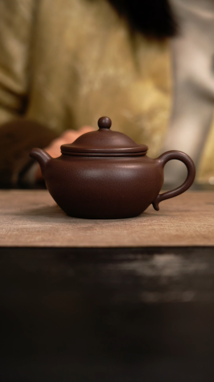 【闪购商品】紫砂茶壶笠帽盖紫泥紫砂壶208cc