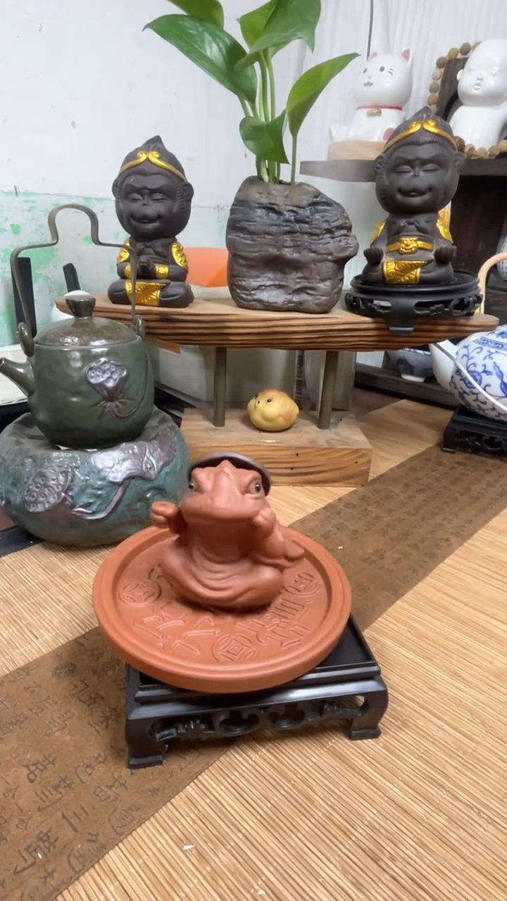 时来运转365度可旋转金蟾茶宠