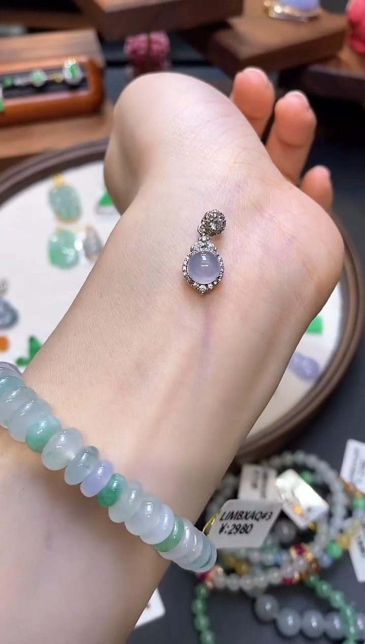 【闪购商品】翡翠银S925镶嵌颈饰吊坠