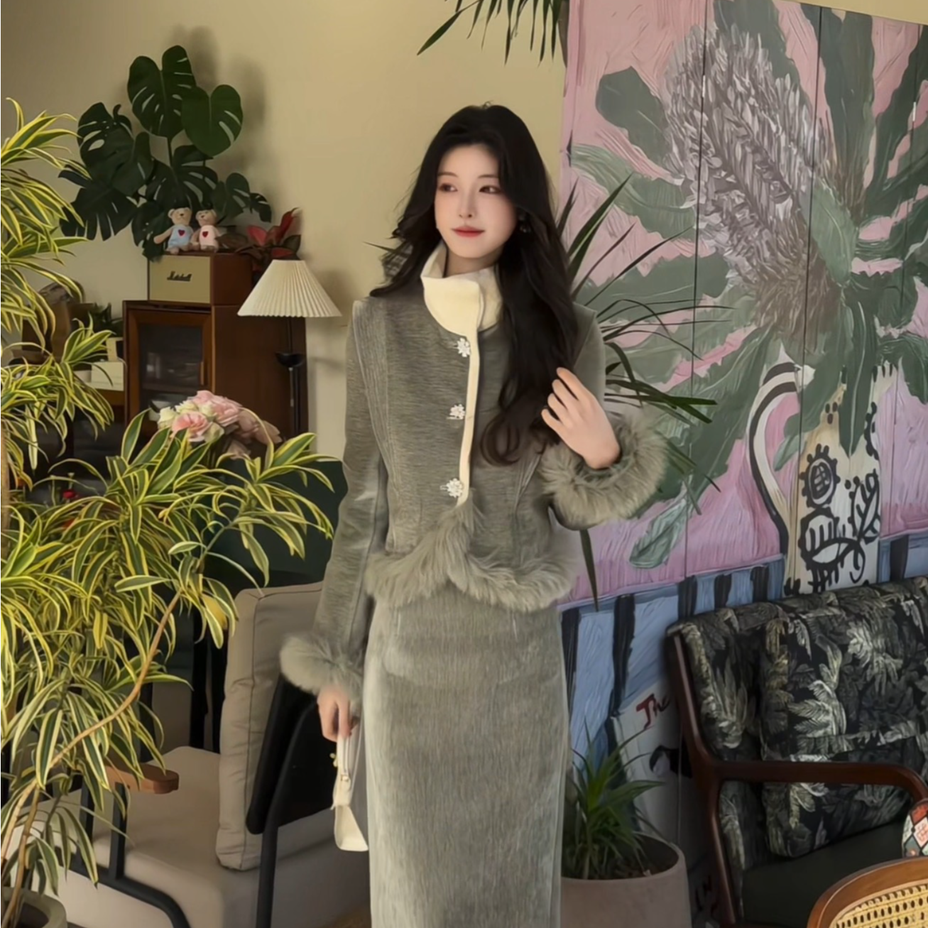 拉夏贝尔/2025秋冬新款时尚简约宽松通勤羽绒服+半身裙 10714 JHD