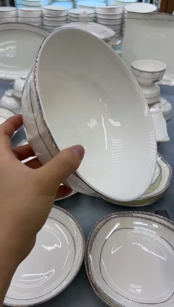 骨瓷玲珑9金鼎一个送大勺一个