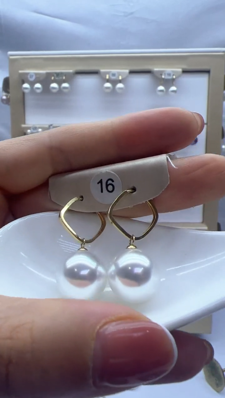 【闪购商品】淡水珍珠耳饰18K金镶嵌16