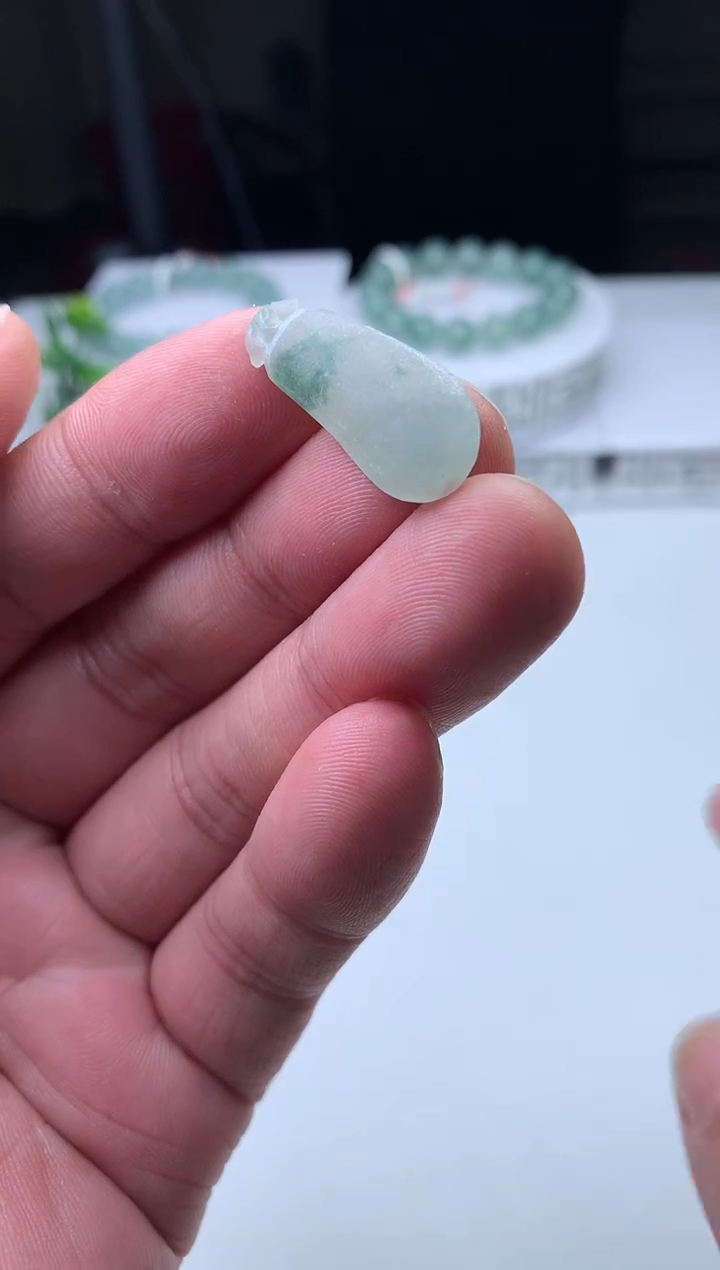 颈饰未镶嵌翡翠海*珠子