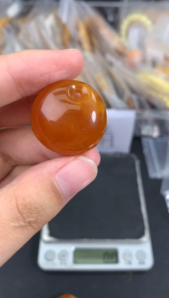 蜜蜡未镶嵌珠宝奇石45