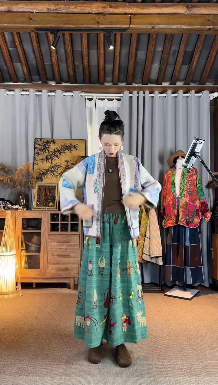绿设计师款色孩铜半裙