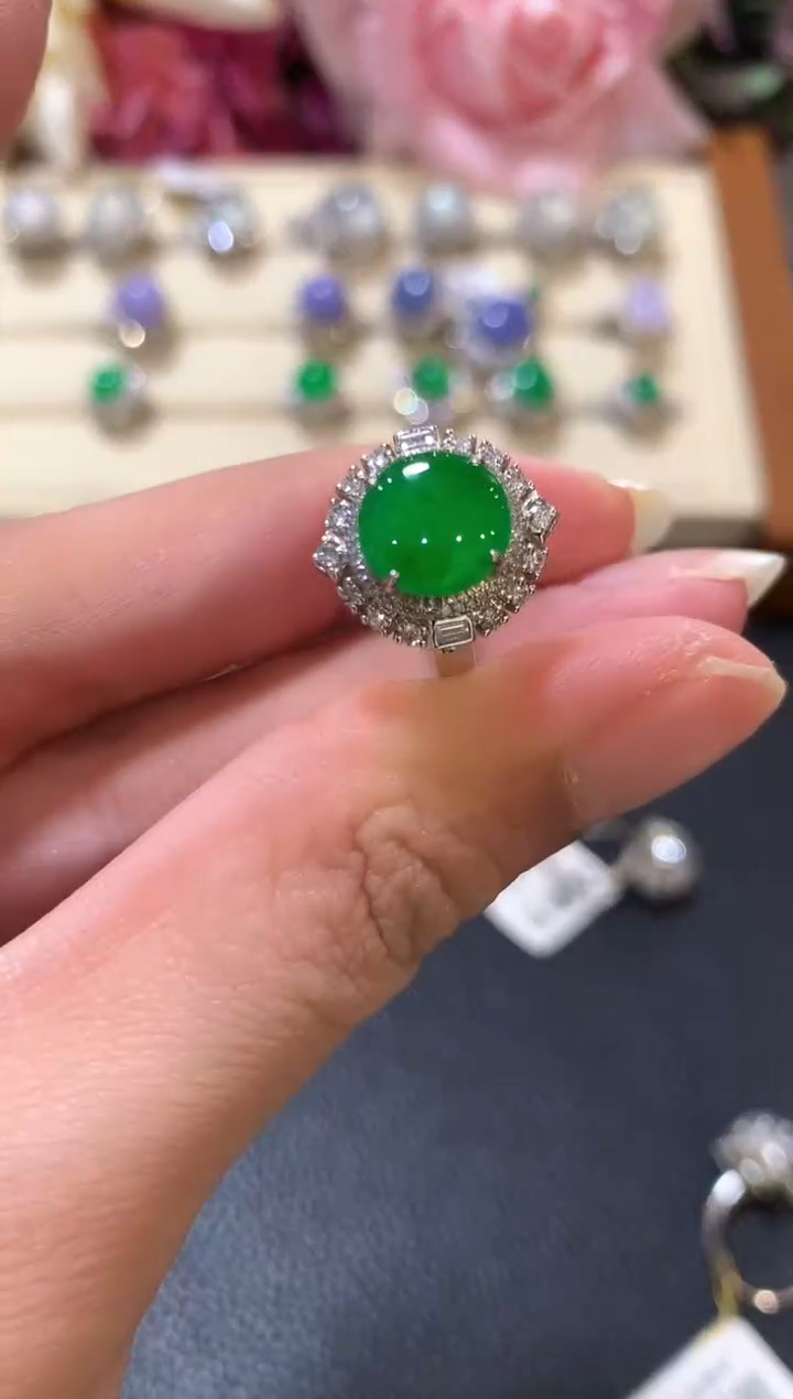 18K金镶嵌戒指翡翠z172   