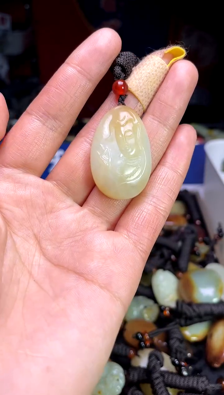 【闪购商品】和田玉颈饰未镶嵌1