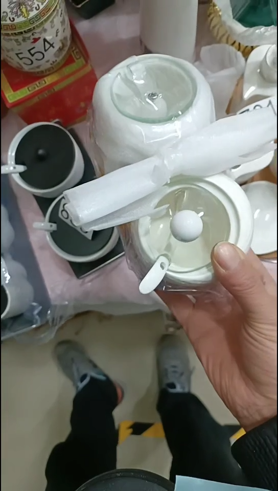 【闪购商品】瓷调味罐2件套+木托