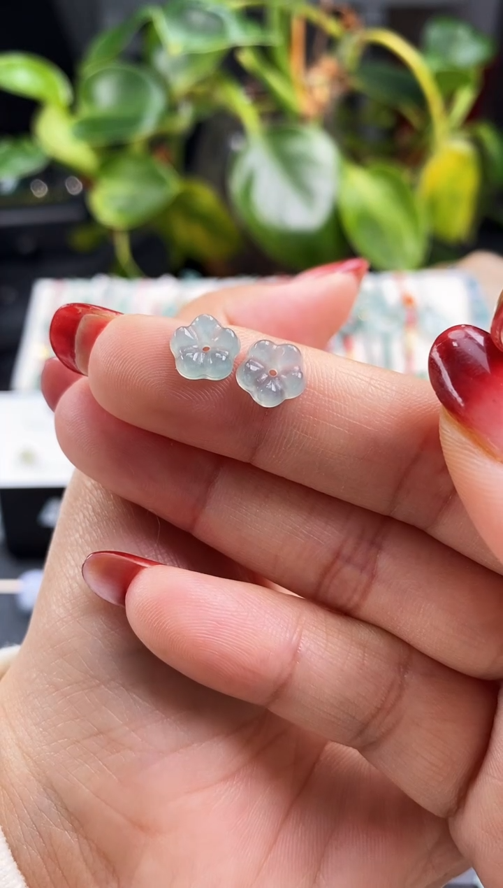 【闪购商品】翡翠戒指银S925镶嵌小花