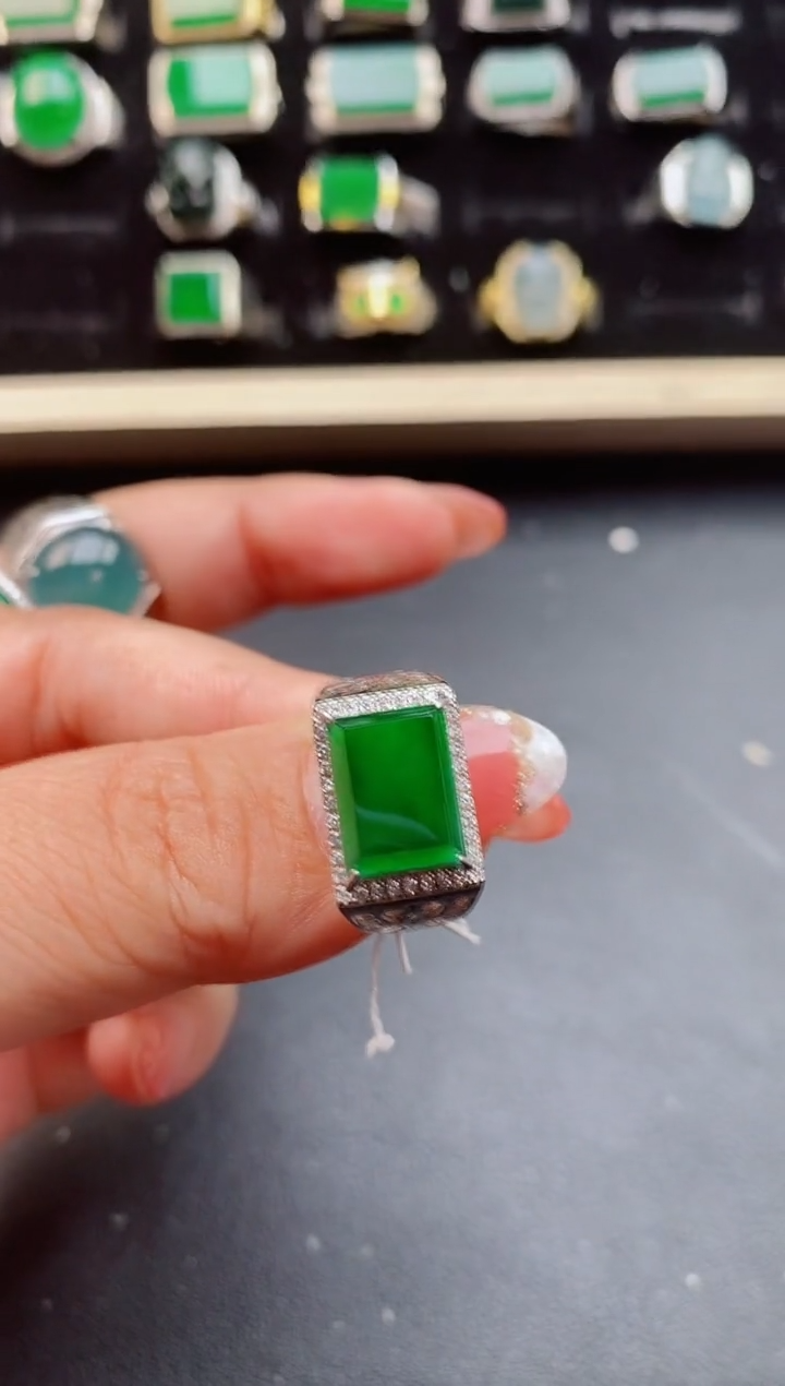 【闪购商品】翡翠戒指银S925镶嵌508050