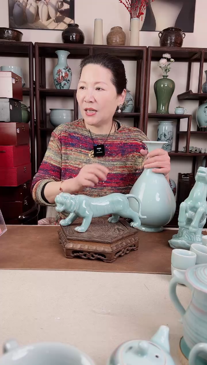 【闪购商品】杯青瓷 十二生肖 虎B