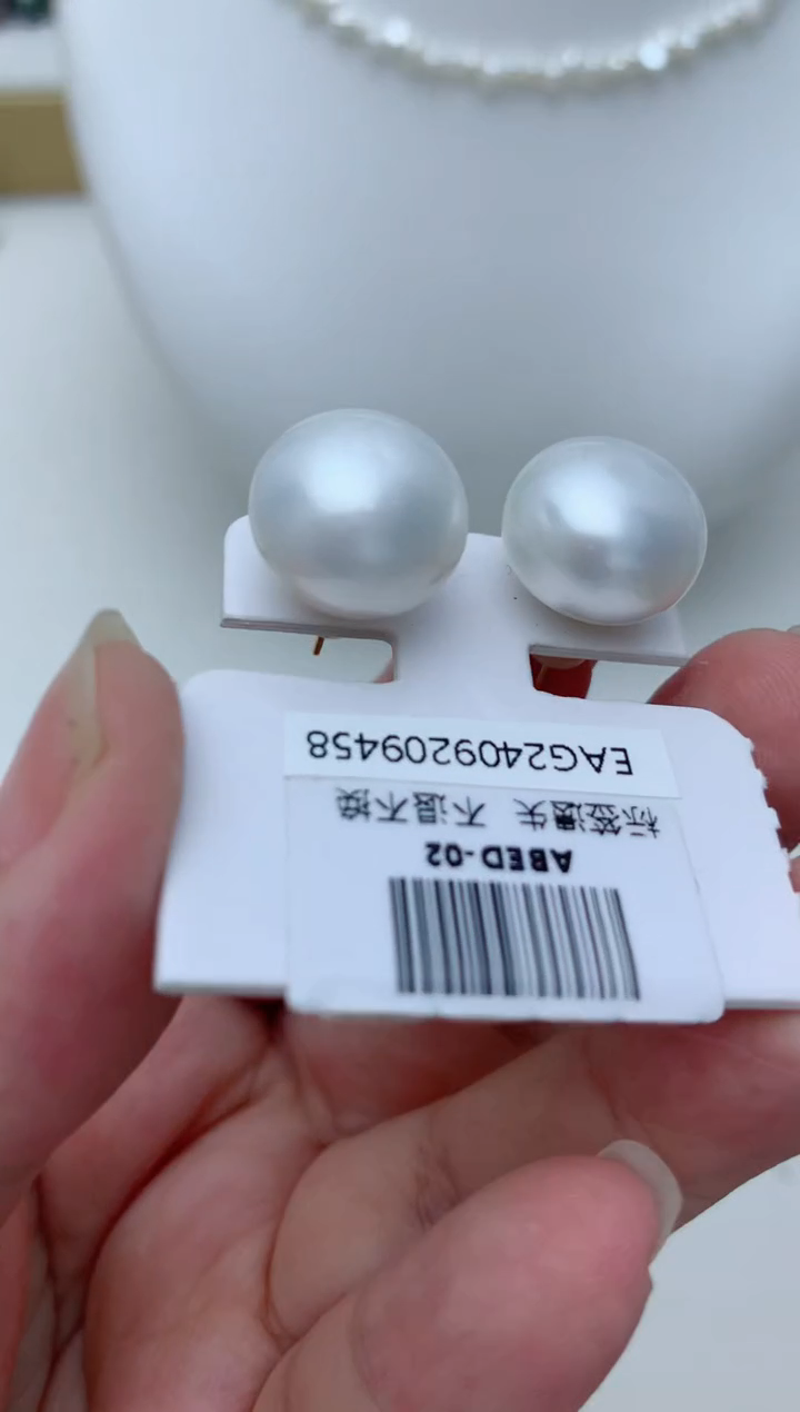 18K金镶嵌海水珍珠耳饰q63 