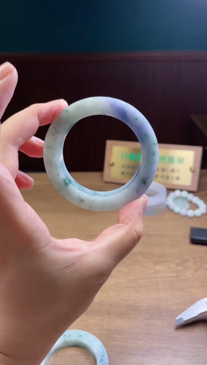 未镶嵌手镯定制翡翠青****0定制