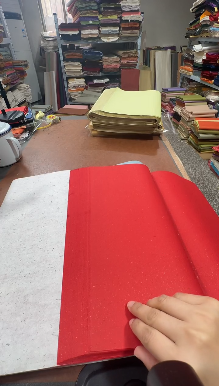 34*138中国红光板真银50张