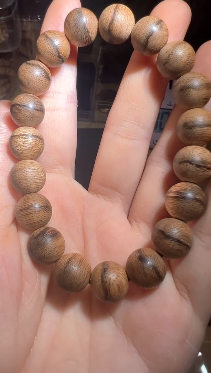 【闪购商品】沉香手串马泥涝沉香手串