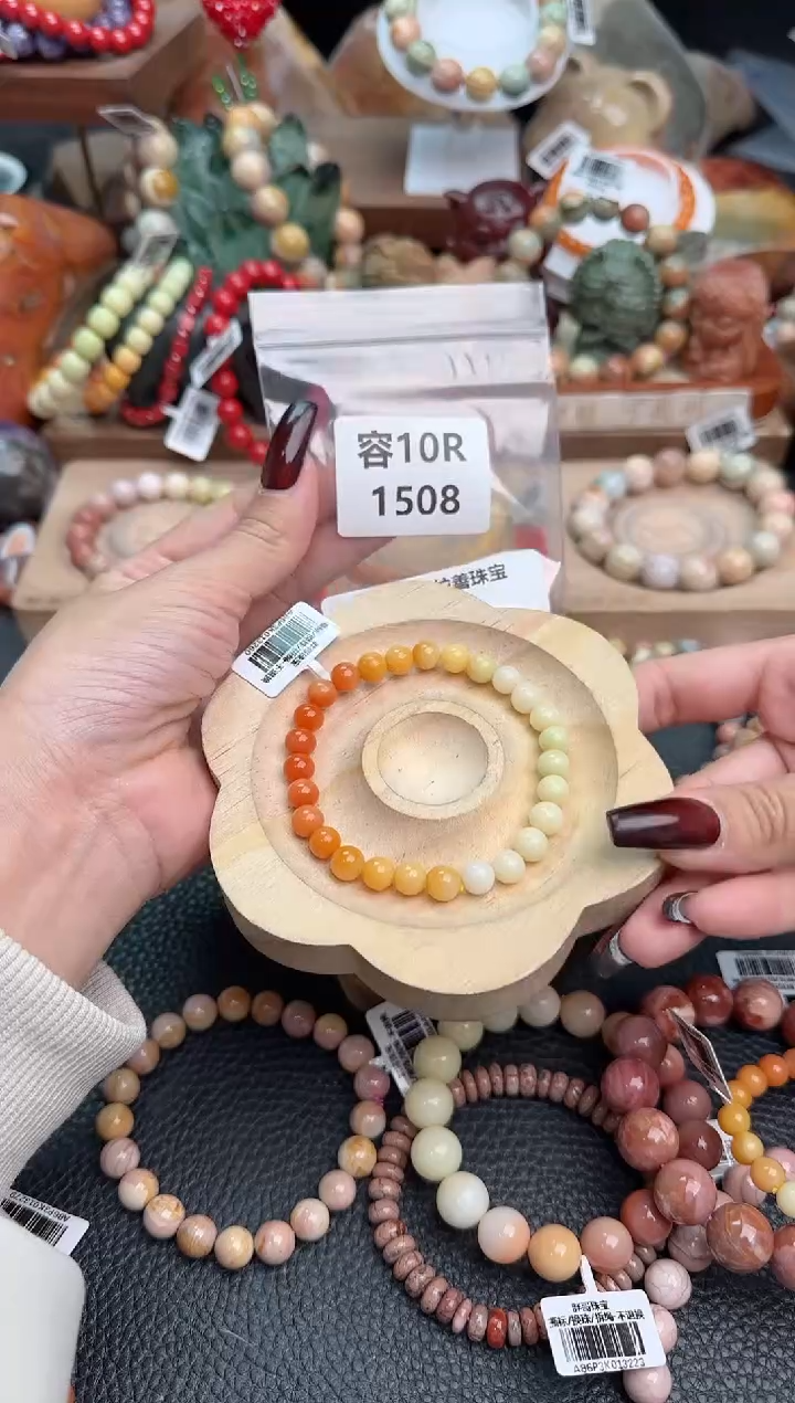 【闪购商品】石英质玉手链未镶嵌10R1508