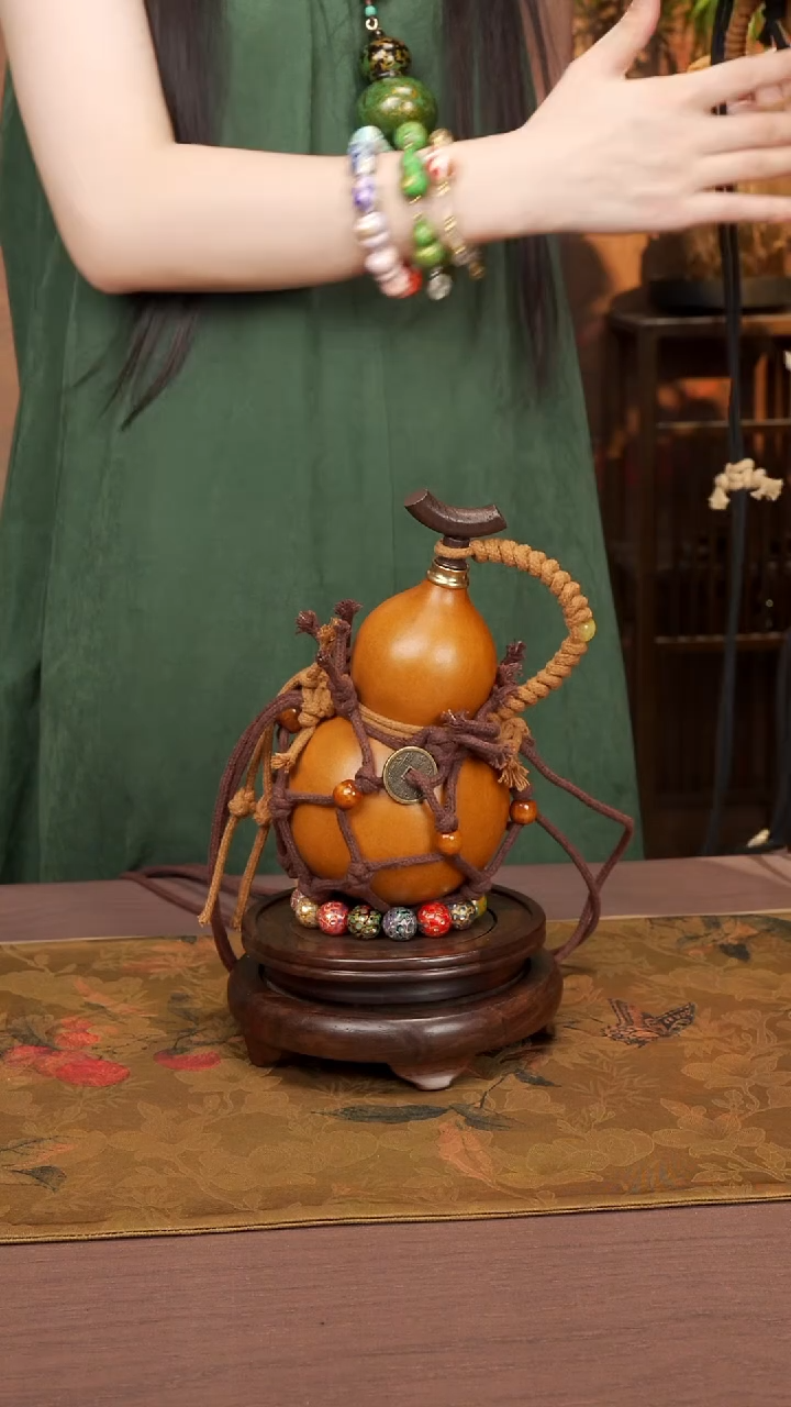 89易林大漆酒葫芦-----98