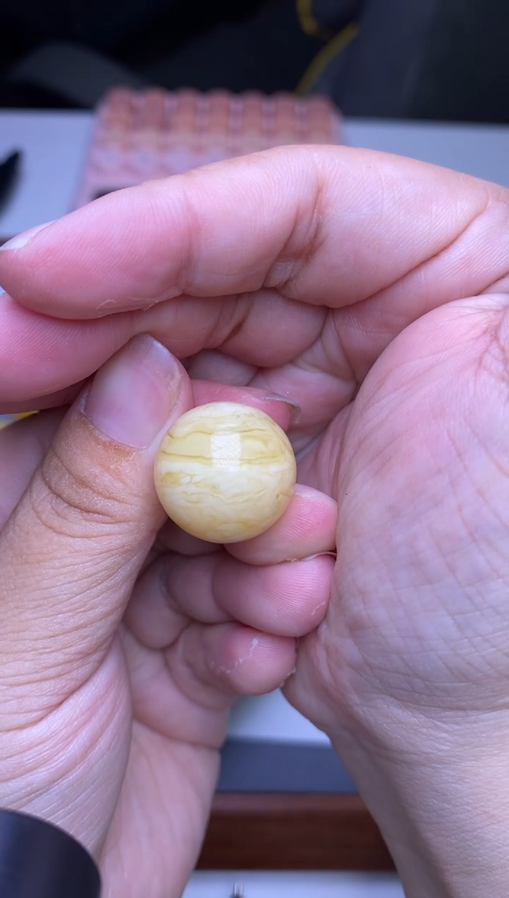 裸石琥珀未镶嵌大小姐珠宝严选98